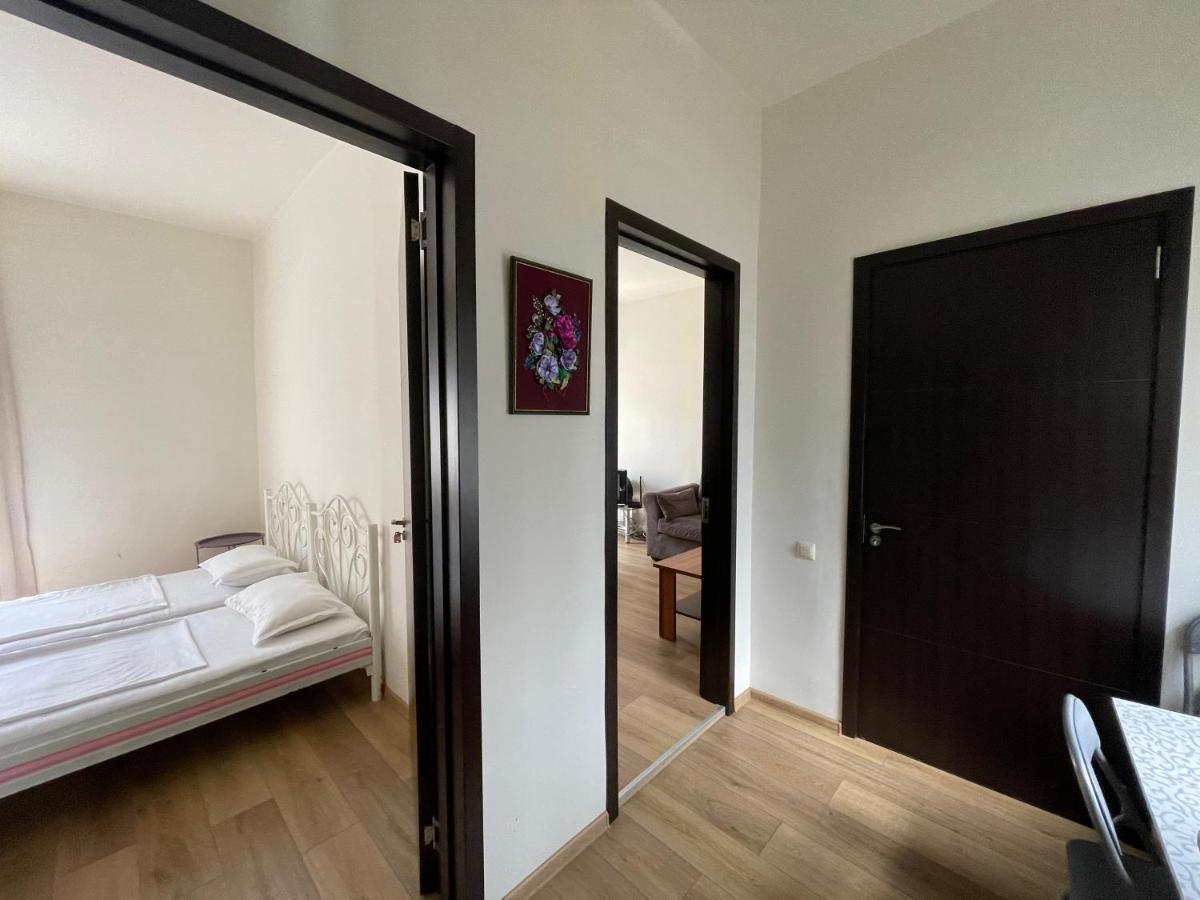 Apartment In The City Center - Old Batumi Zewnętrze zdjęcie