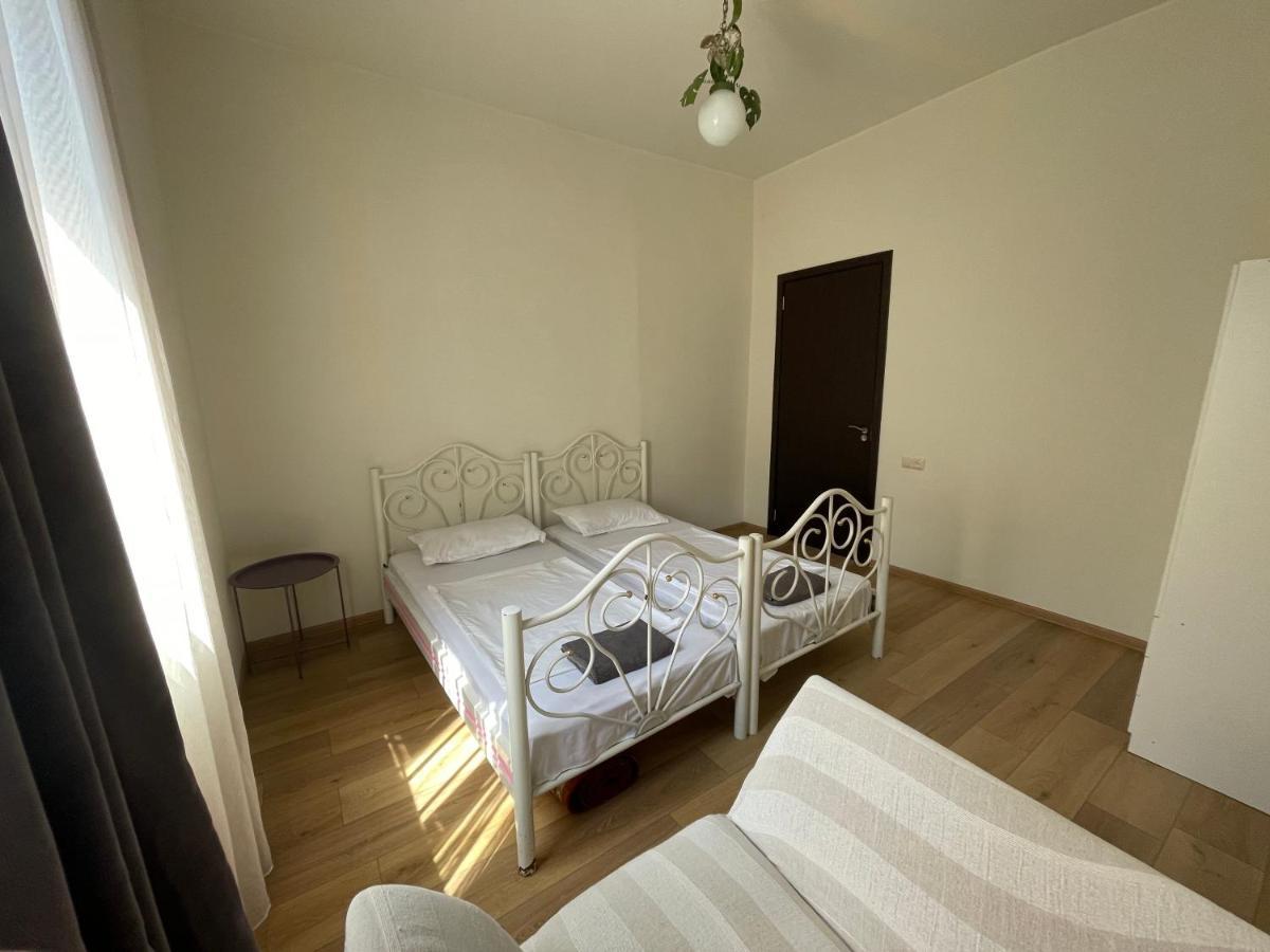 Apartment In The City Center - Old Batumi Zewnętrze zdjęcie